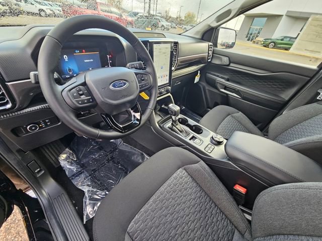 New 2025 Ford Ranger XLT w/ Black Appearance Package AWD/4WD image 43