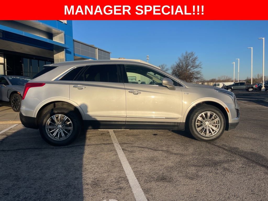 Used 2019 Cadillac XT5 Luxury image 2