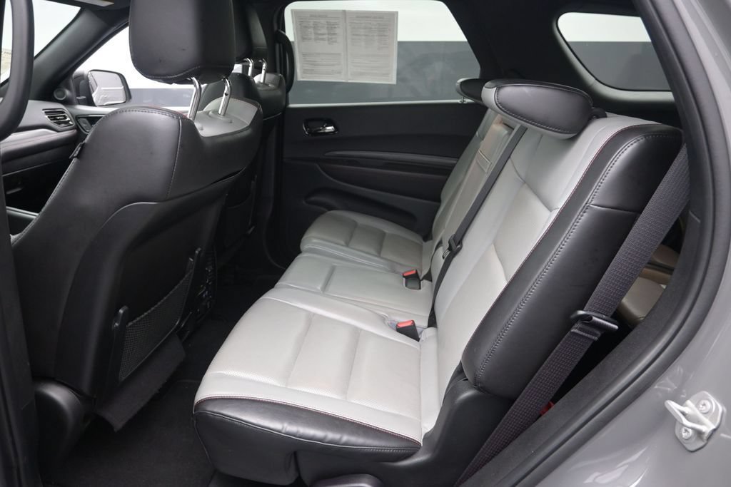 Used 2024 Dodge Durango GT RWD image 13
