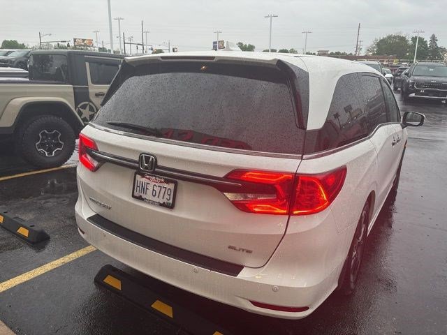 Used 2022 Honda Odyssey Elite image 3
