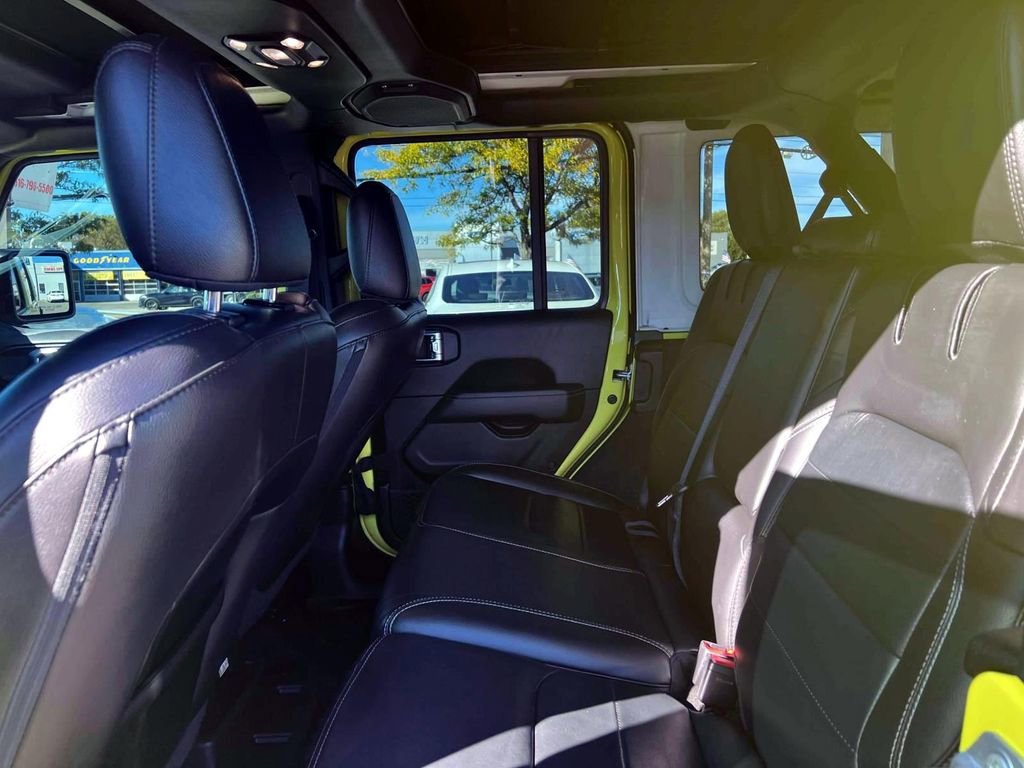 Used 2023 Jeep Wrangler Unlimited Sahara w/ Cold Weather Group image 12