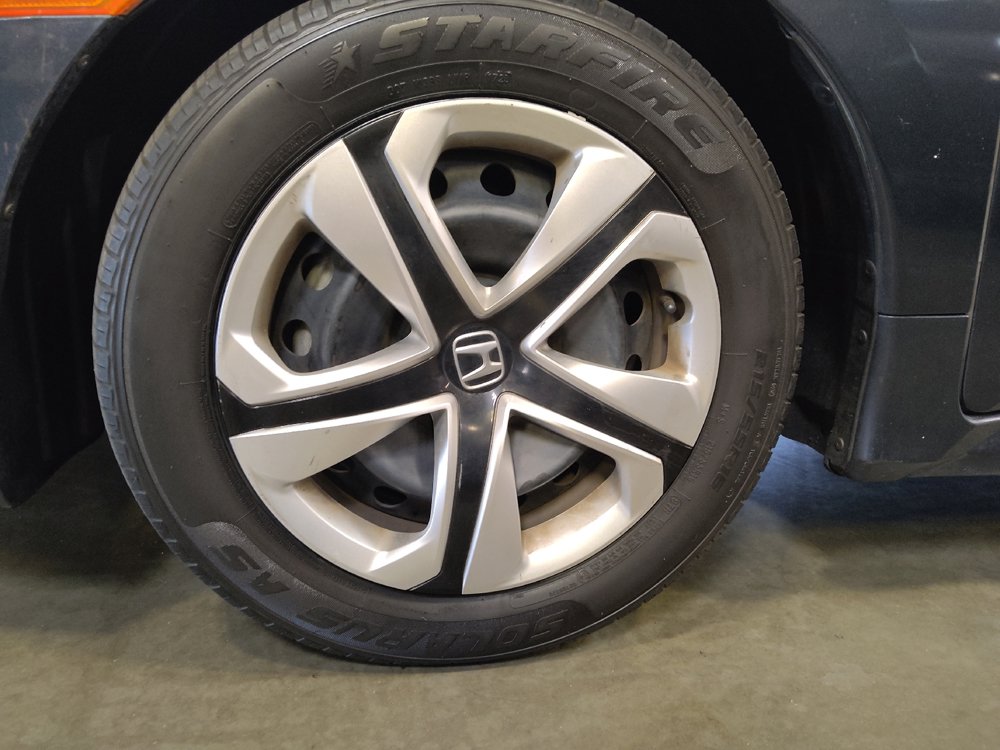 Used 2018 Honda Civic LX image 31