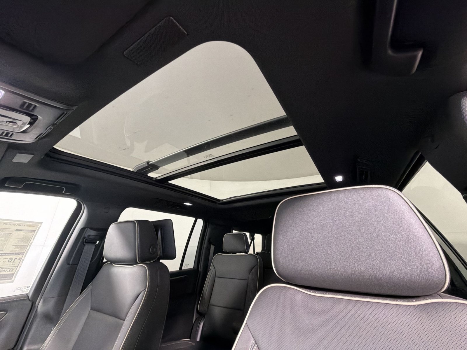 New 2026 Chevrolet Suburban Premier AWD/4WD image 24