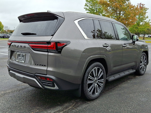 New 2026 Lexus LX 700h Luxury AWD/4WD image 4