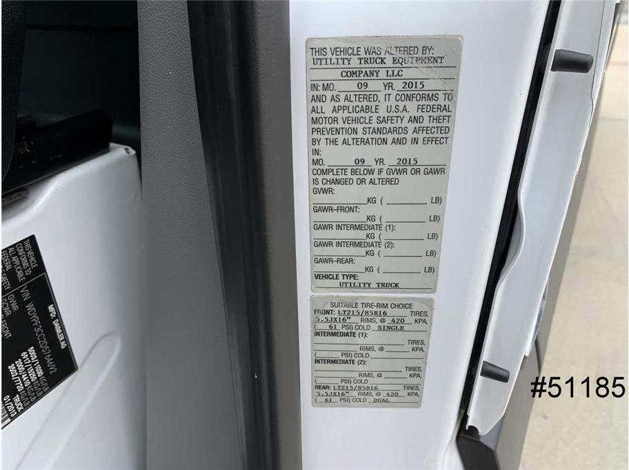 Used 2013 Freightliner Sprinter 3500 image 22