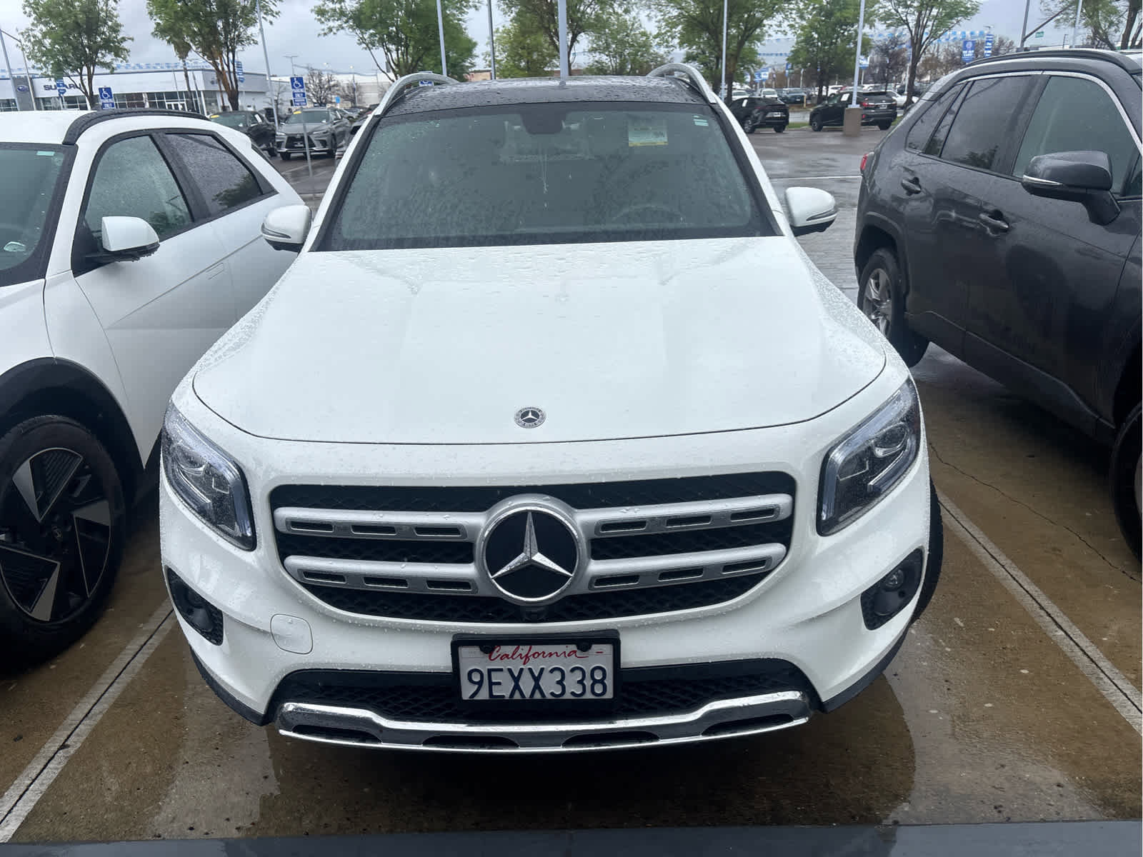 Used 2021 Mercedes-Benz GLB 250 GLB 250 image 3