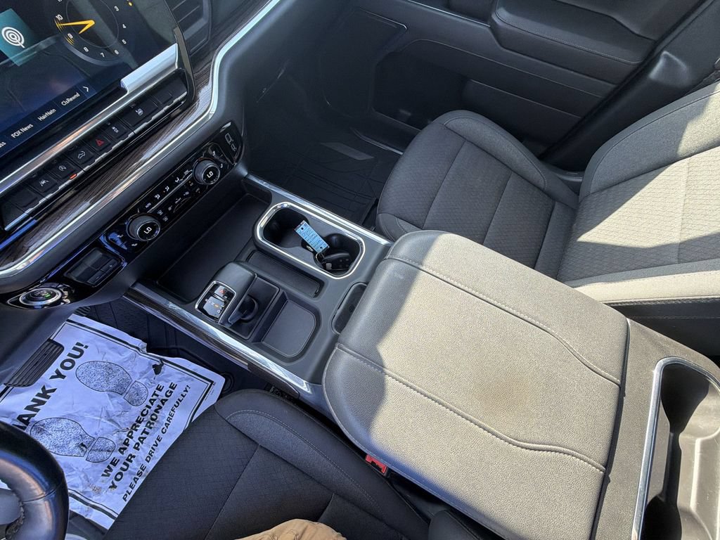 Used 2023 Chevrolet Silverado 1500 LT AWD/4WD image 26