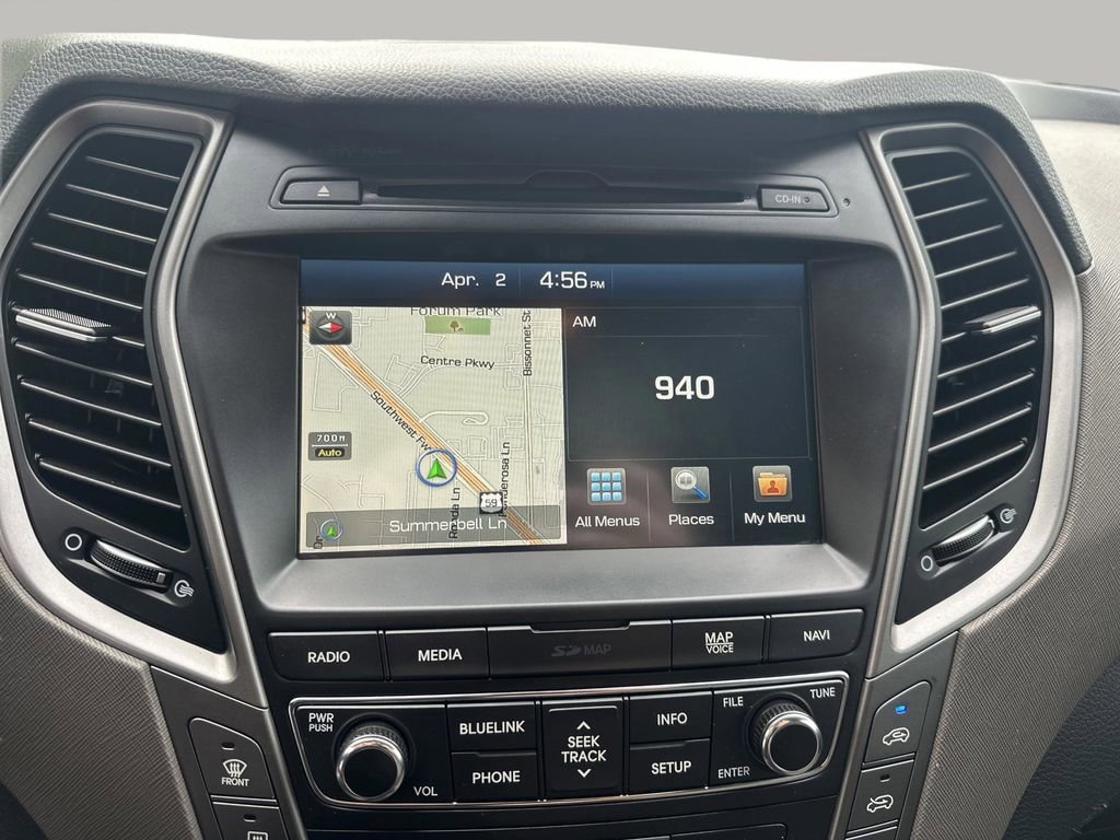 Used 2017 Hyundai Santa Fe SE w/ SE Ultimate Tech Package 03 AWD/4WD image 18