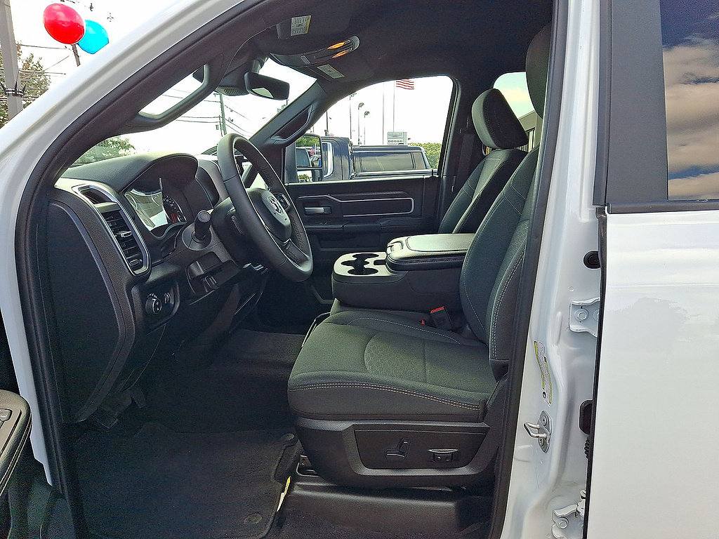 Used 2026 RAM 2500 Big Horn AWD/4WD image 17