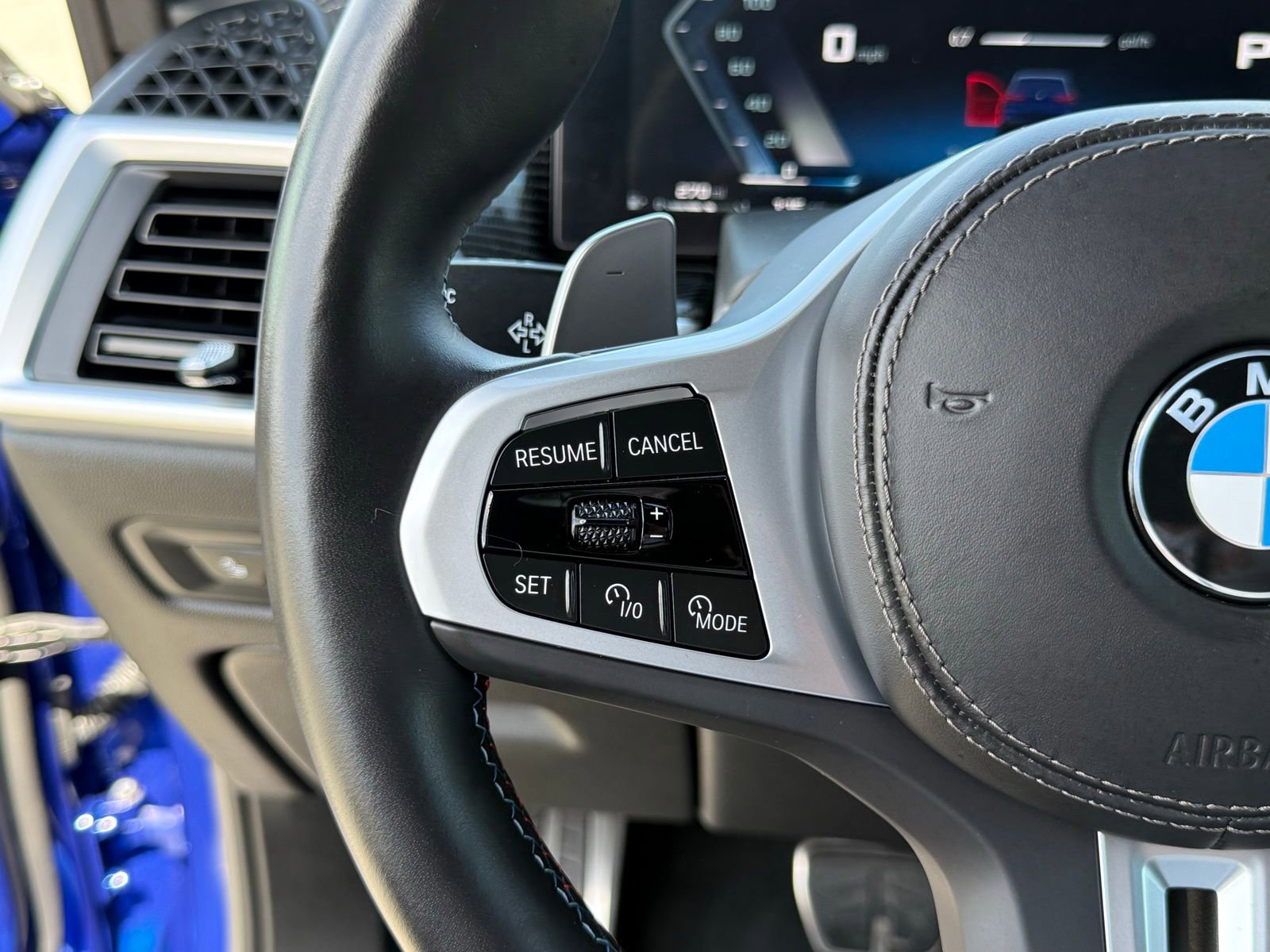 Used 2026 BMW X5 M60i image 25