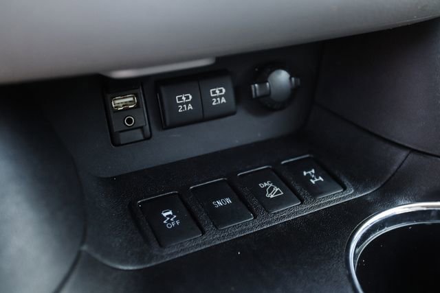 Used 2018 Toyota Highlander Limited Platinum image 34