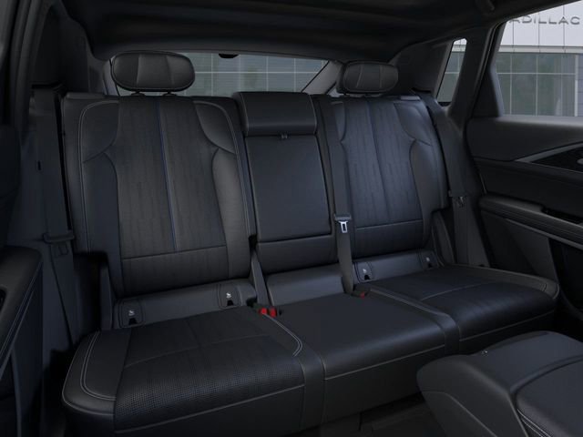 New 2026 Cadillac Lyriq Premium Luxury w/ LPO, Floor Liner Package image 17