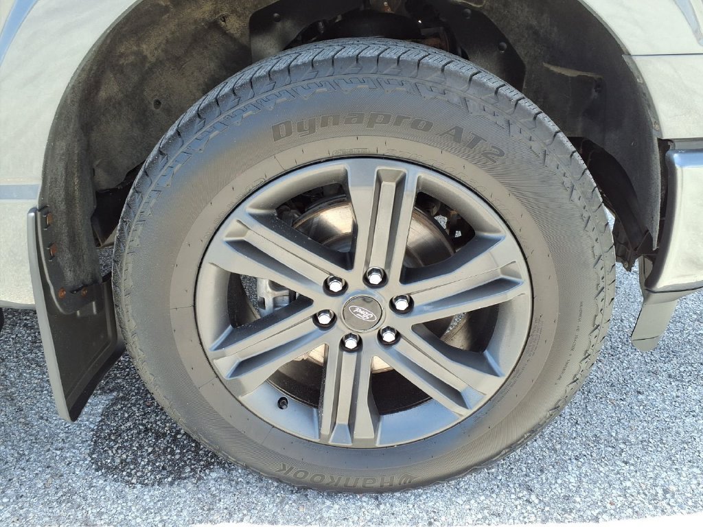 Used 2023 Ford F150 XLT AWD/4WD image 9