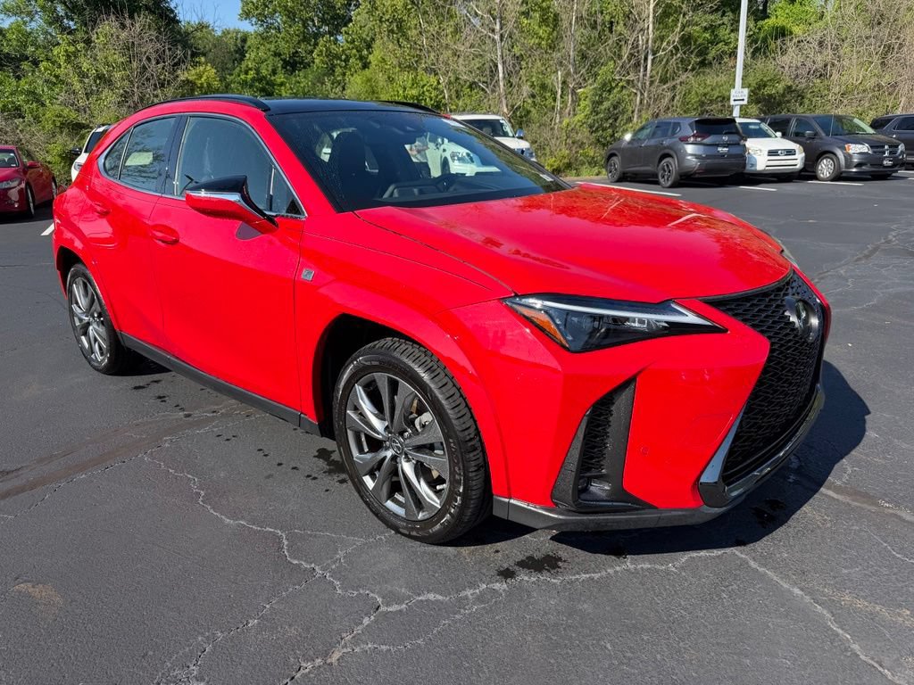 Used 2024 Lexus UX 250h F Sport FWD image 4