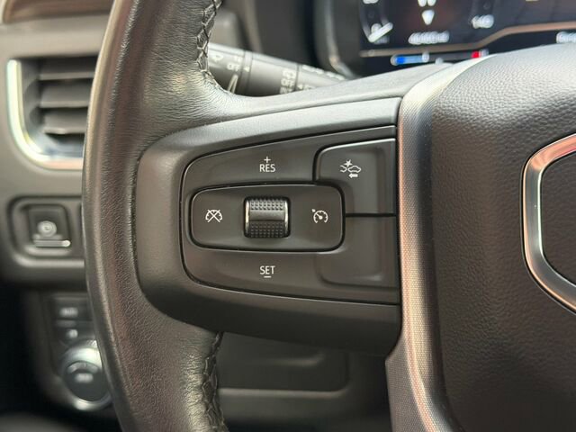 Used 2022 GMC Yukon XL SLE image 29