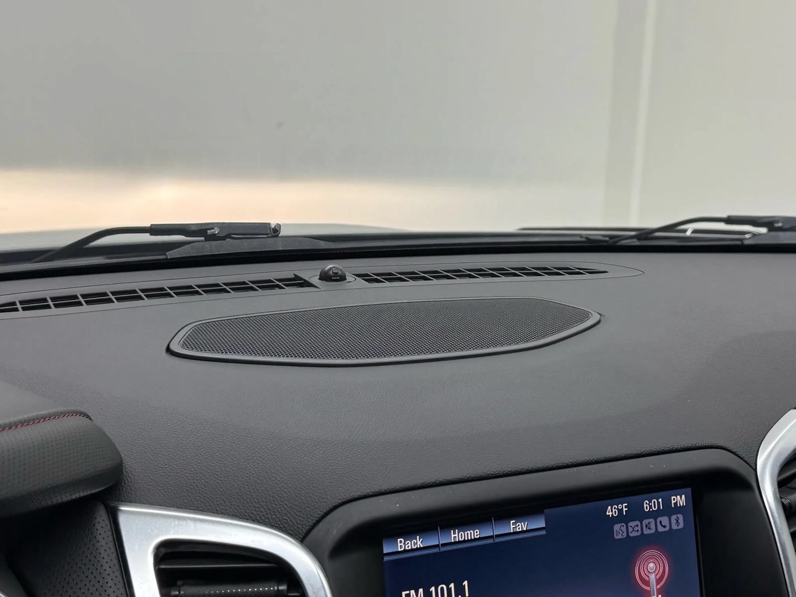 Used 2017 Chevrolet SS RWD image 33