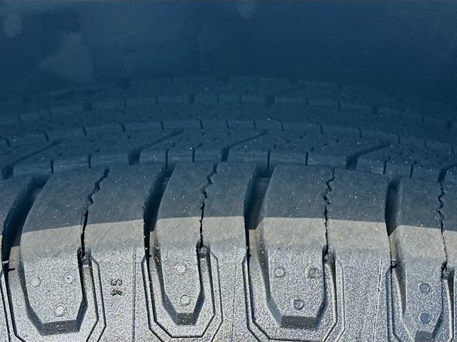 Used 2020 Chrysler Pacifica Touring-L Plus w/ Advanced Safetytec Group image 36