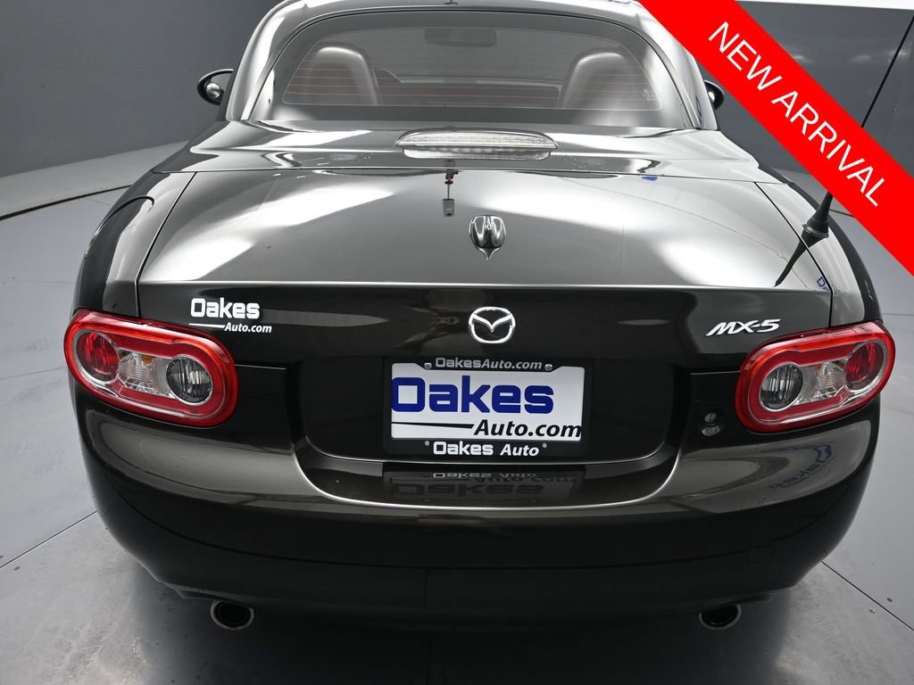 Used 2011 MAZDA MX-5 Miata Grand Touring image 24