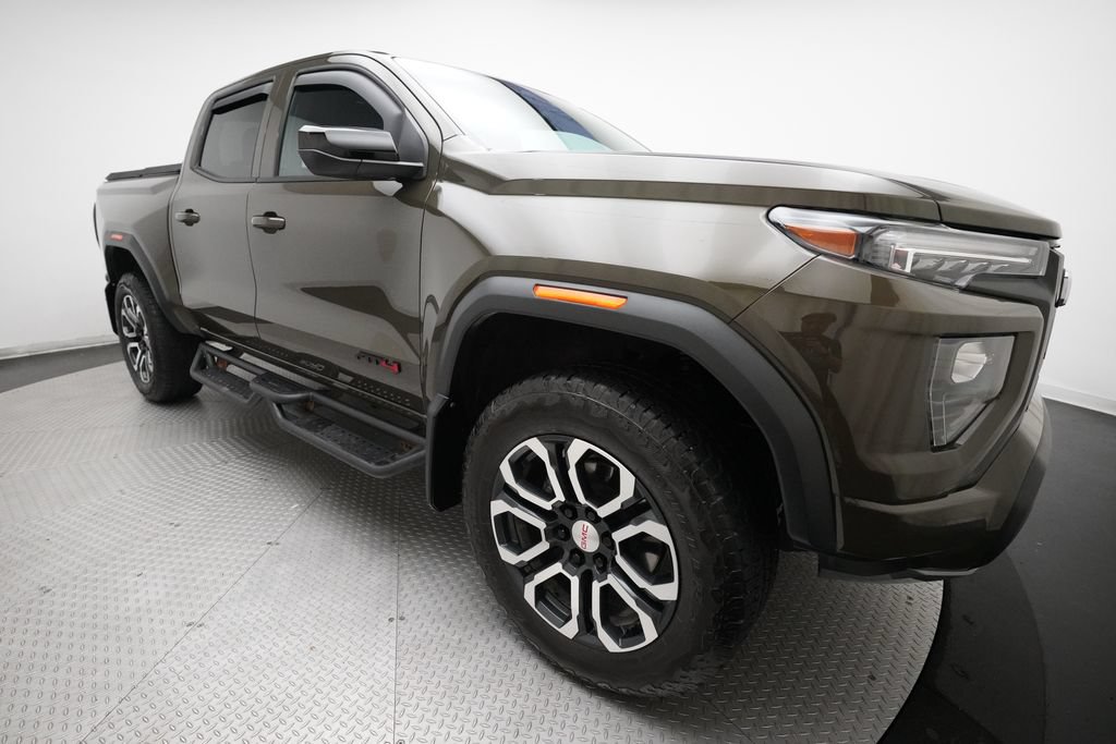 Used 2024 GMC Canyon AT4 w/ Canyon Safety Plus Package AWD/4WD image 35
