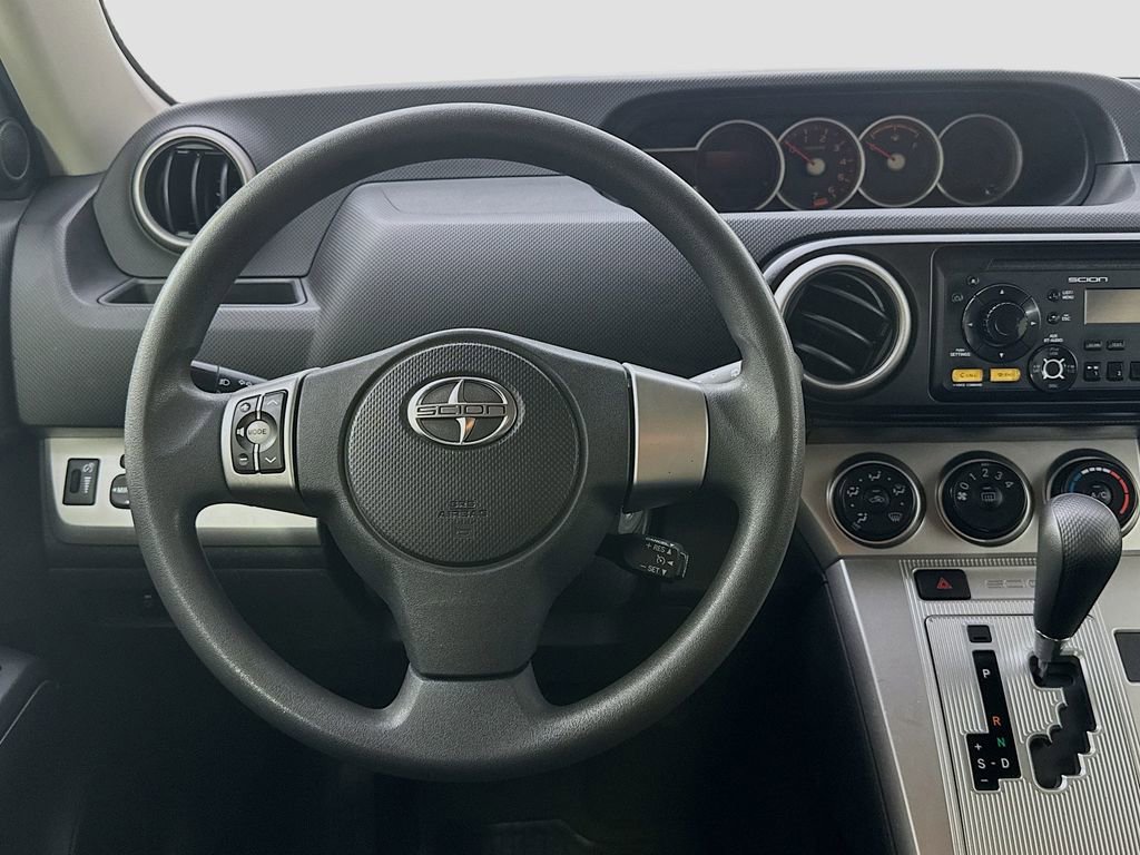 Used 2012 Scion xB FWD image 13