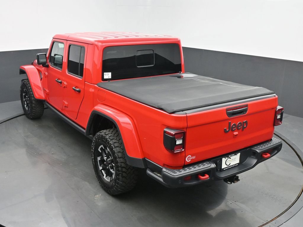 Used 2024 Jeep Gladiator Rubicon AWD/4WD image 41
