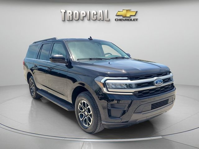 Used 2024 Ford Expedition Max XLT AWD/4WD image 4