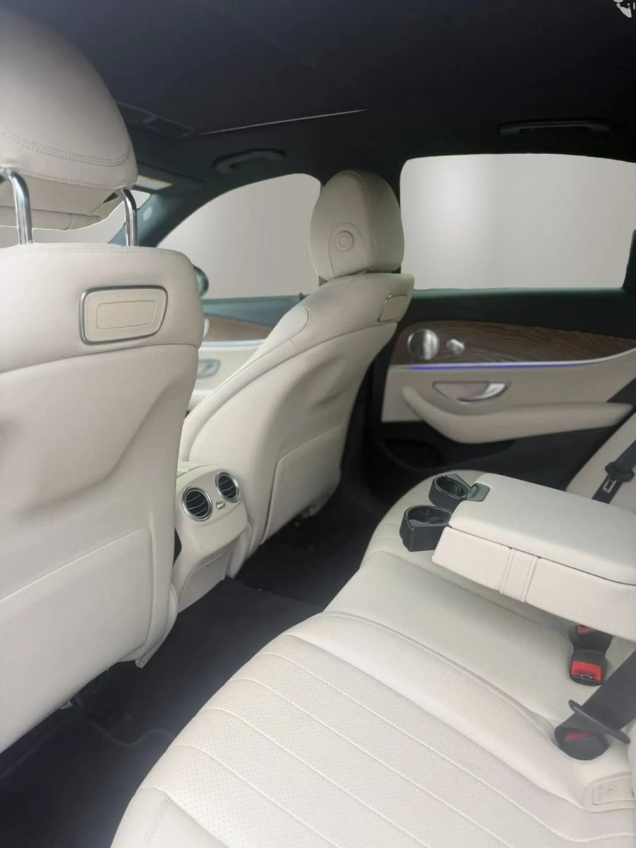 Used 2018 Mercedes-Benz E 300 w/ Premium 2 Package (Q02) image 7