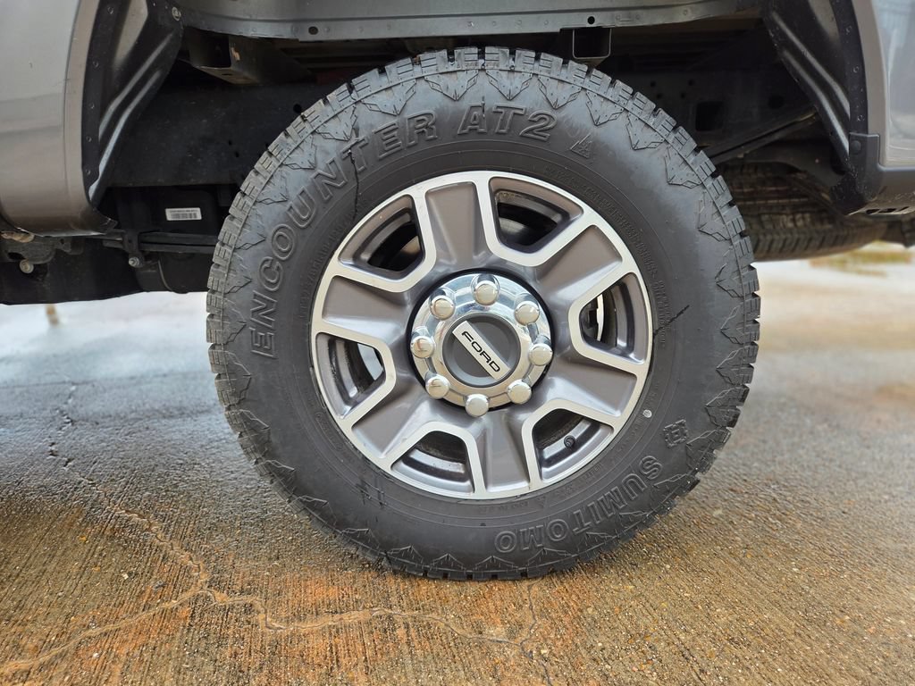 Used 2025 Ford F250 XLT AWD/4WD image 32