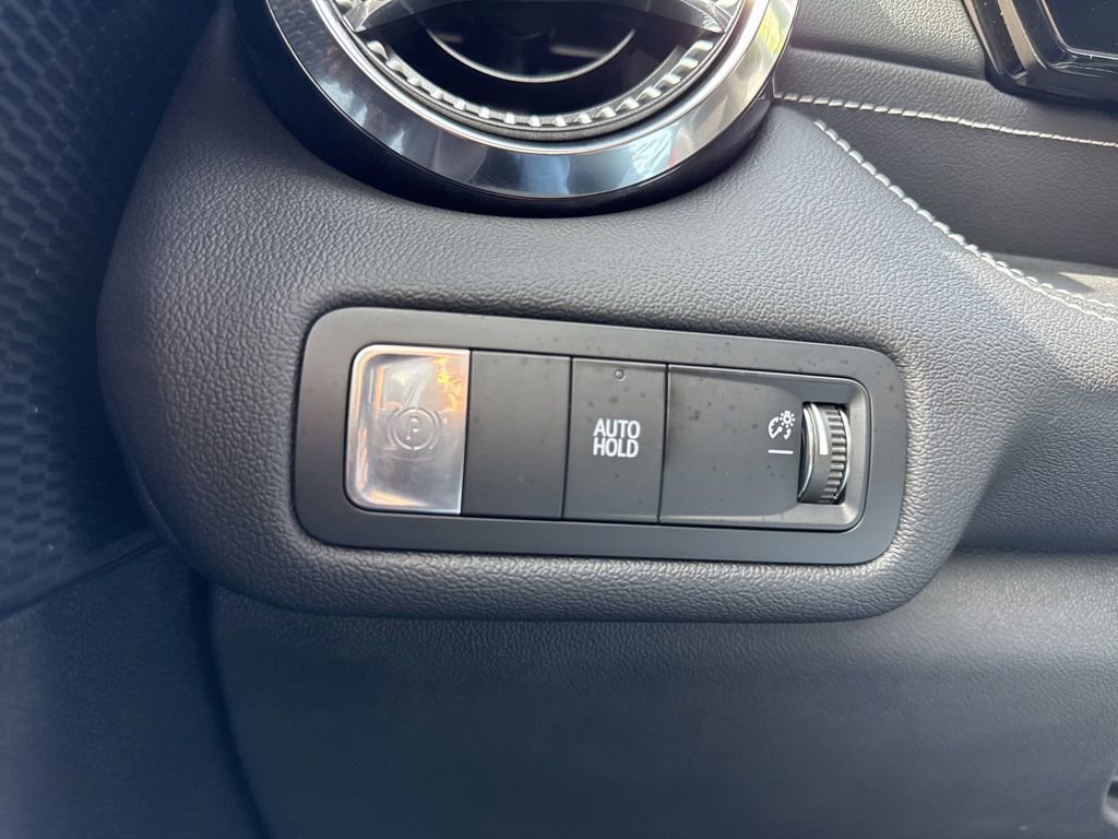 Used 2024 Chevrolet Blazer EV AWD Police image 20