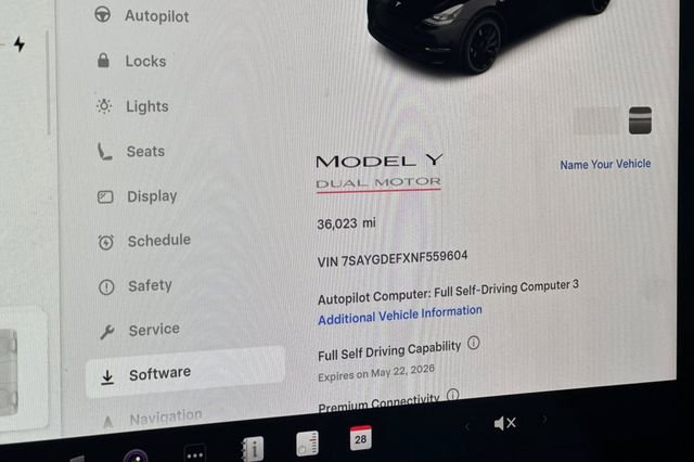 Used 2022 Tesla Model Y Performance AWD/4WD image 28