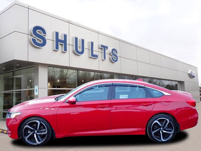 Used 2018 Honda Accord Sport image 2