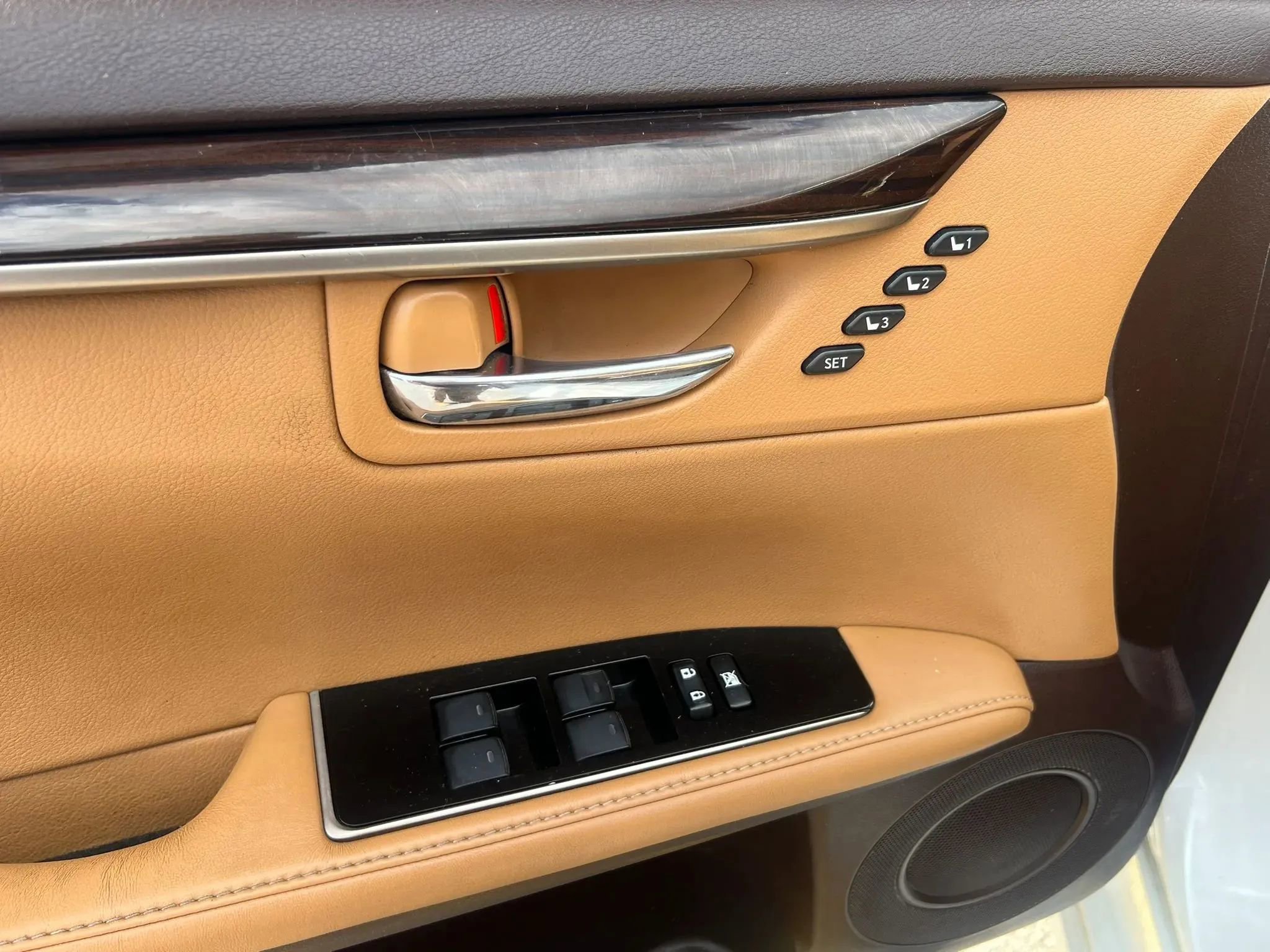 Used 2016 Lexus ES 350 FWD image 12
