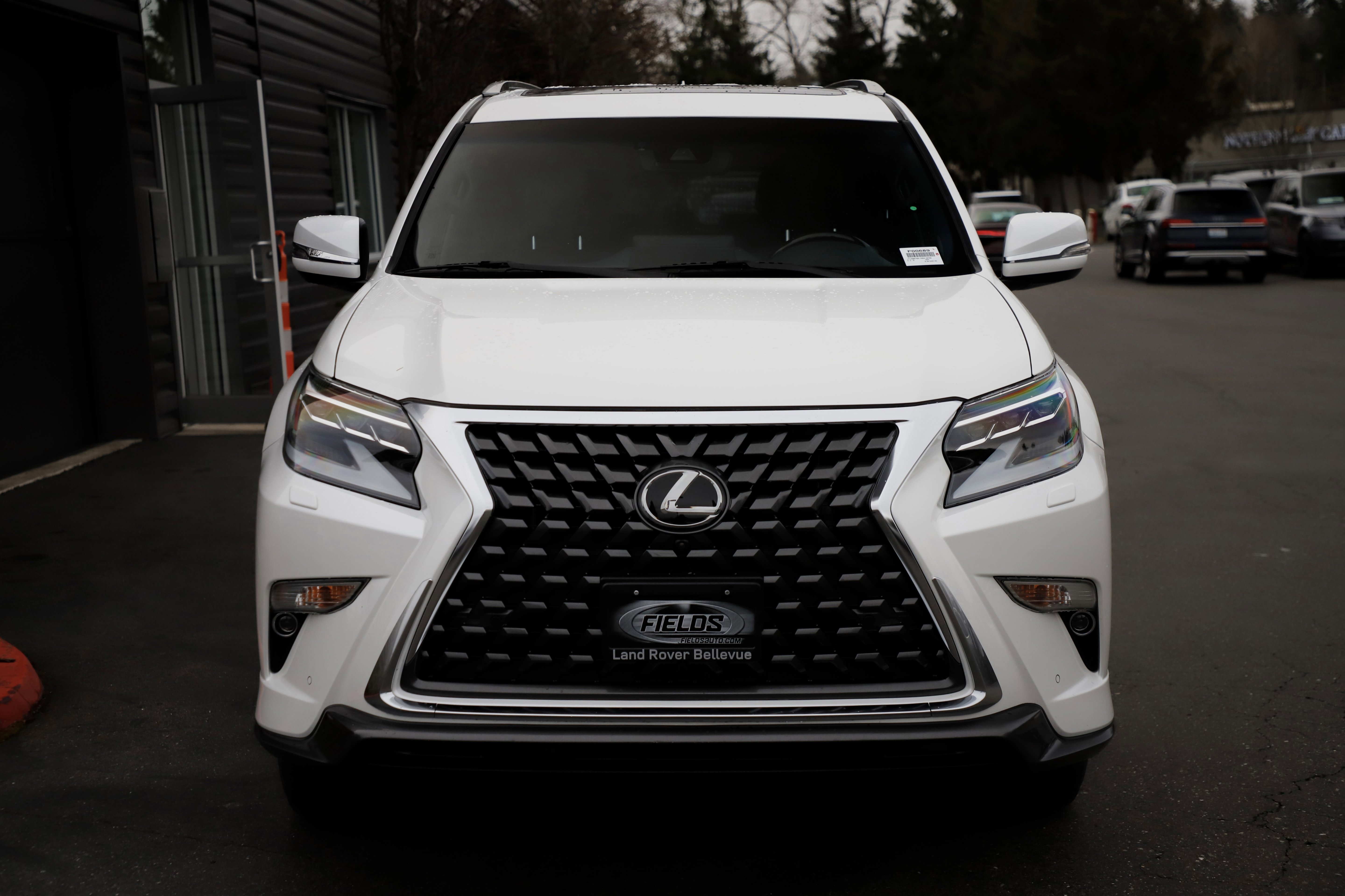 Used 2022 Lexus GX 460 Luxury w/ Sport Design Package image 6