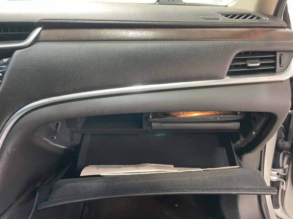 Used 2019 Cadillac XTS Luxury image 23