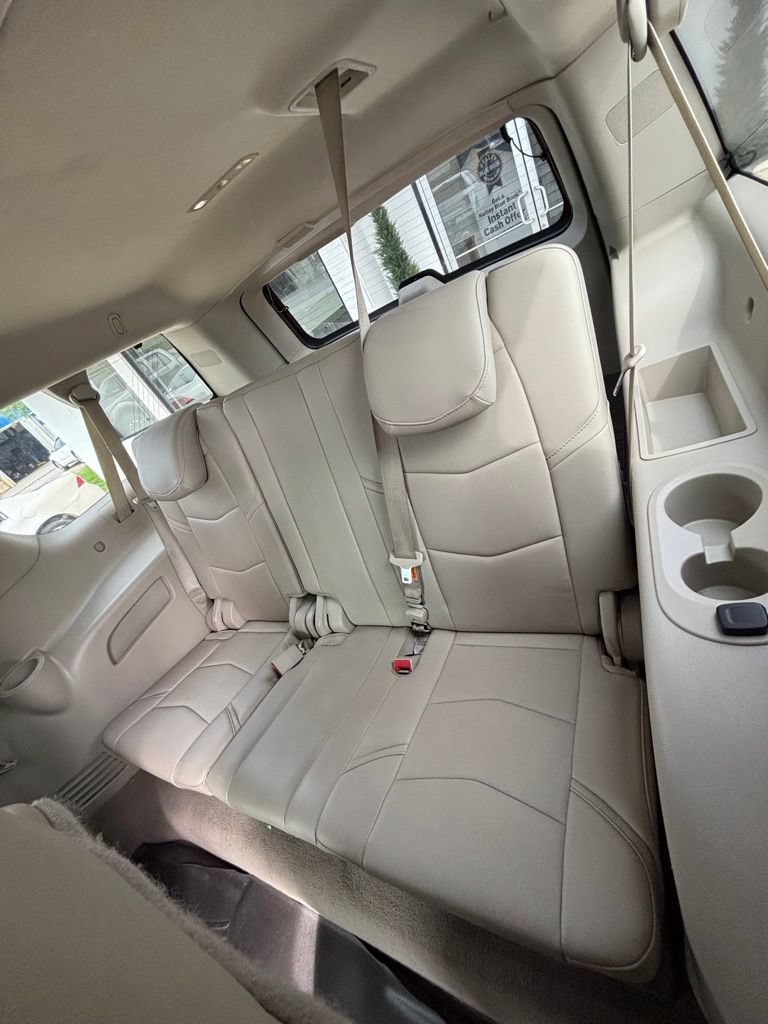 Used 2020 Cadillac Escalade ESV Premium Luxury AWD/4WD image 12
