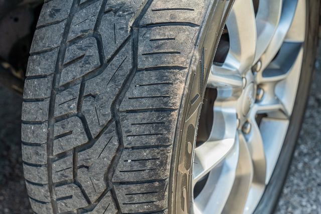 Used 2015 Jeep Grand Cherokee Summit w/ Platinum Series Group AWD/4WD image 16