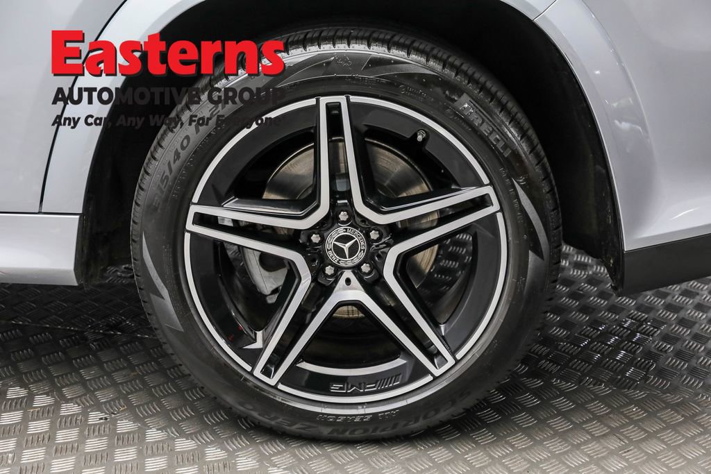 Used 2023 Mercedes-Benz GLS 450 4MATIC w/ AMG Line Exterior image 8