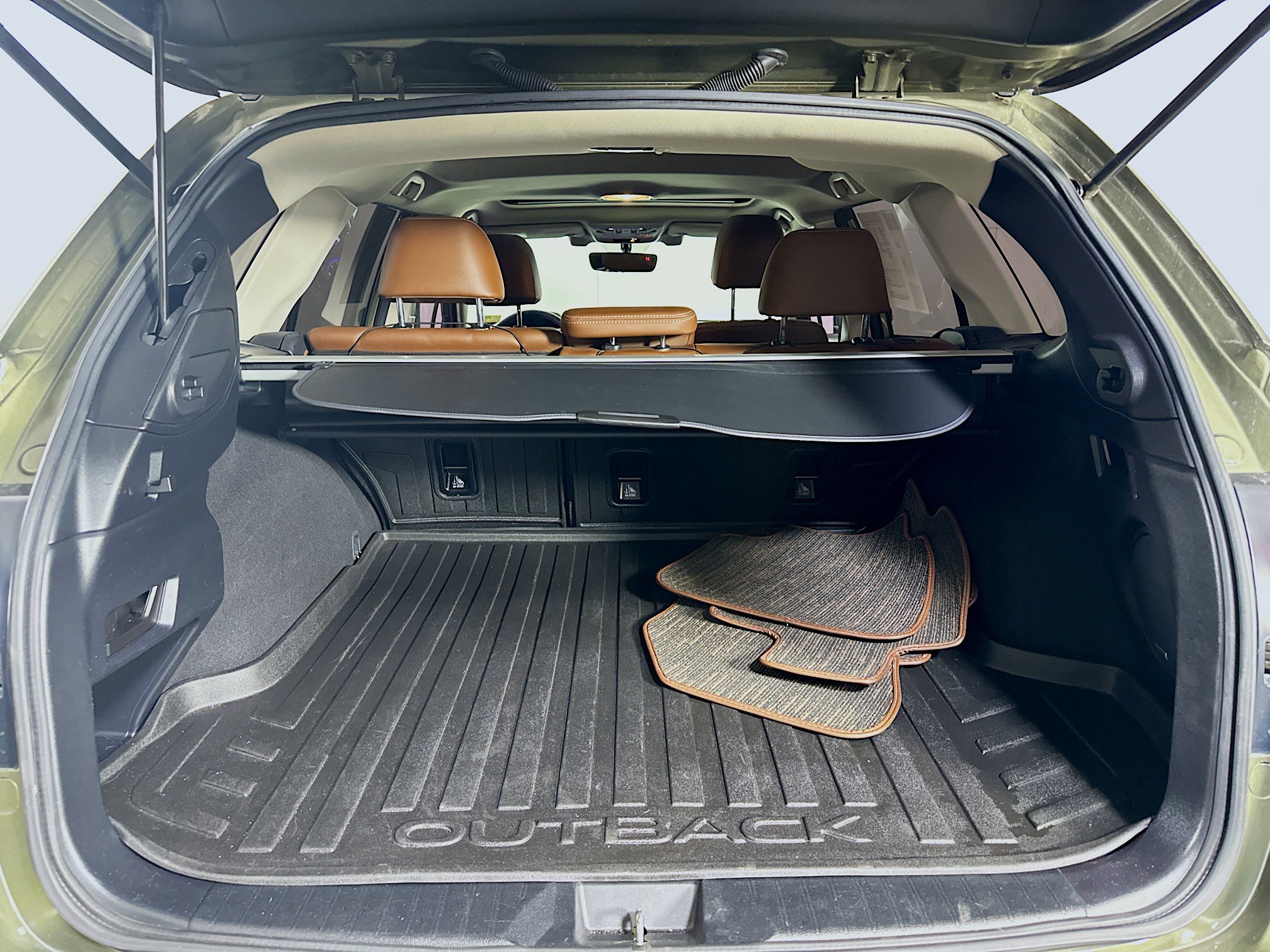 Used 2018 Subaru Outback 2.5i Touring w/ Protection Package #1 image 29