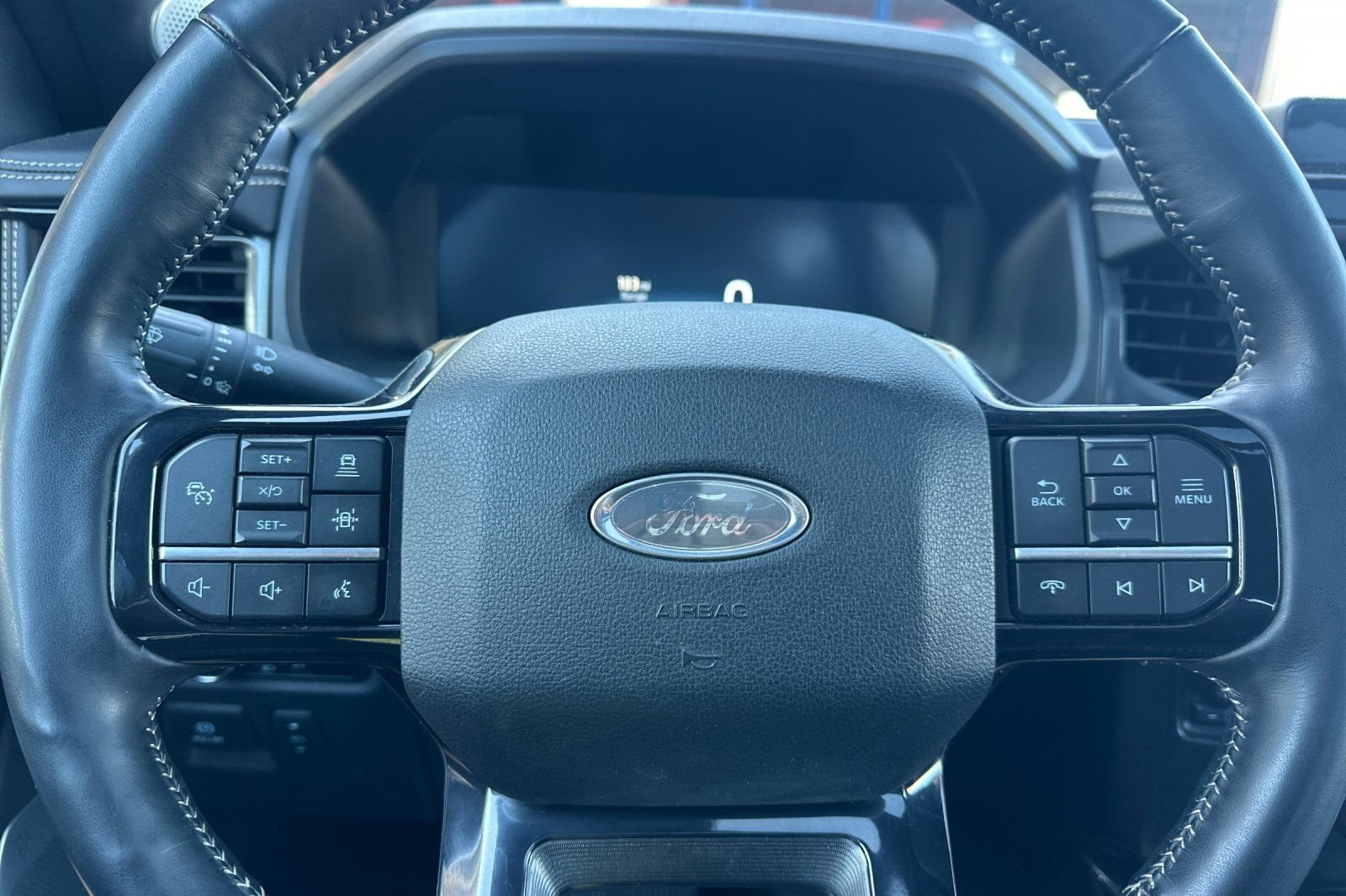 Used 2023 Ford F150 Lightning Platinum AWD/4WD image 19