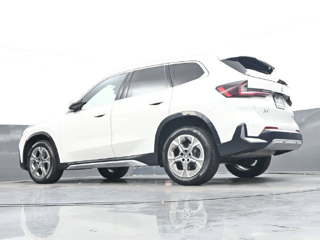 Used 2023 BMW X1 xDrive28i w/ Convenience Package AWD/4WD image 34