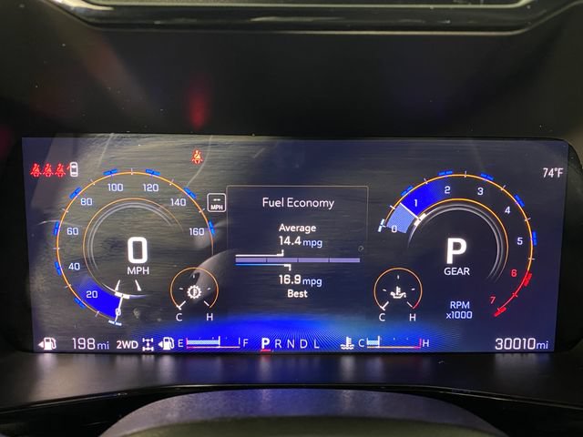 Certified 2024 Chevrolet Colorado ZR2 w/ Technology Package AWD/4WD image 18