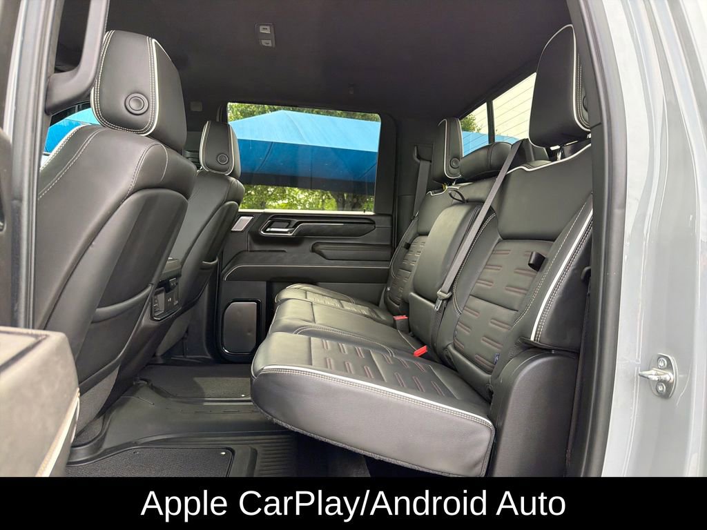 Used 2024 GMC Sierra 2500 AT4X image 10