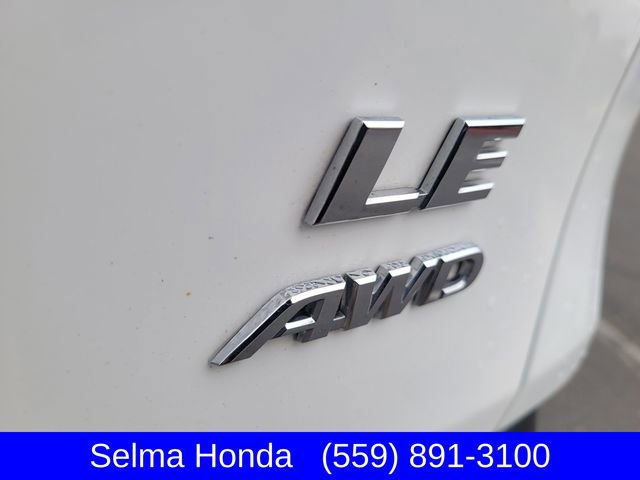 Used 2024 Toyota RAV4 LE image 27