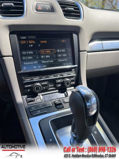 Used 2014 Porsche Cayman RWD image 10