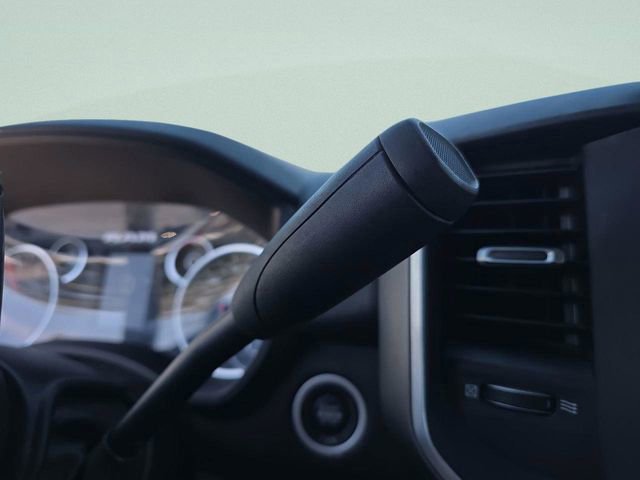 Used 2024 RAM 3500 Big Horn image 9