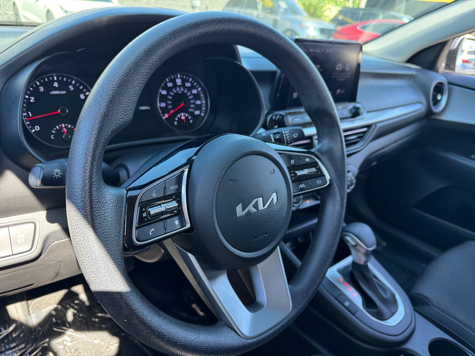 Used 2023 Kia Forte LXS FWD image 16