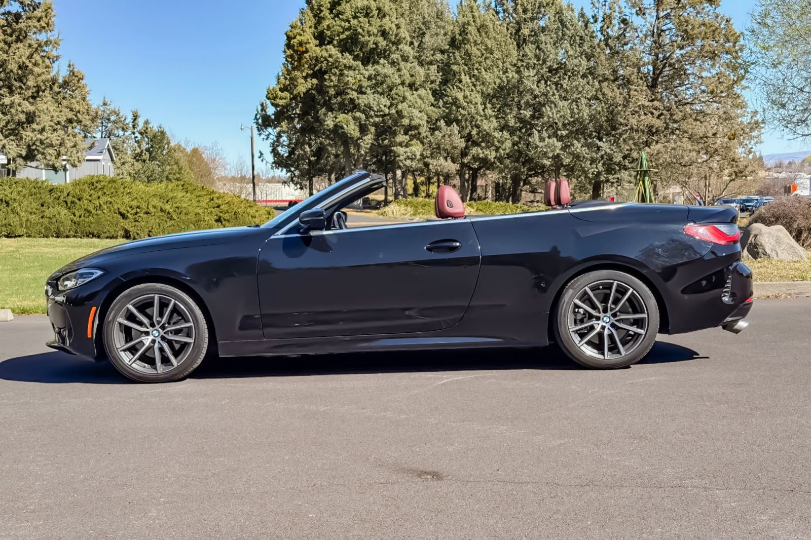 Used 2024 BMW 430i Convertible image 8