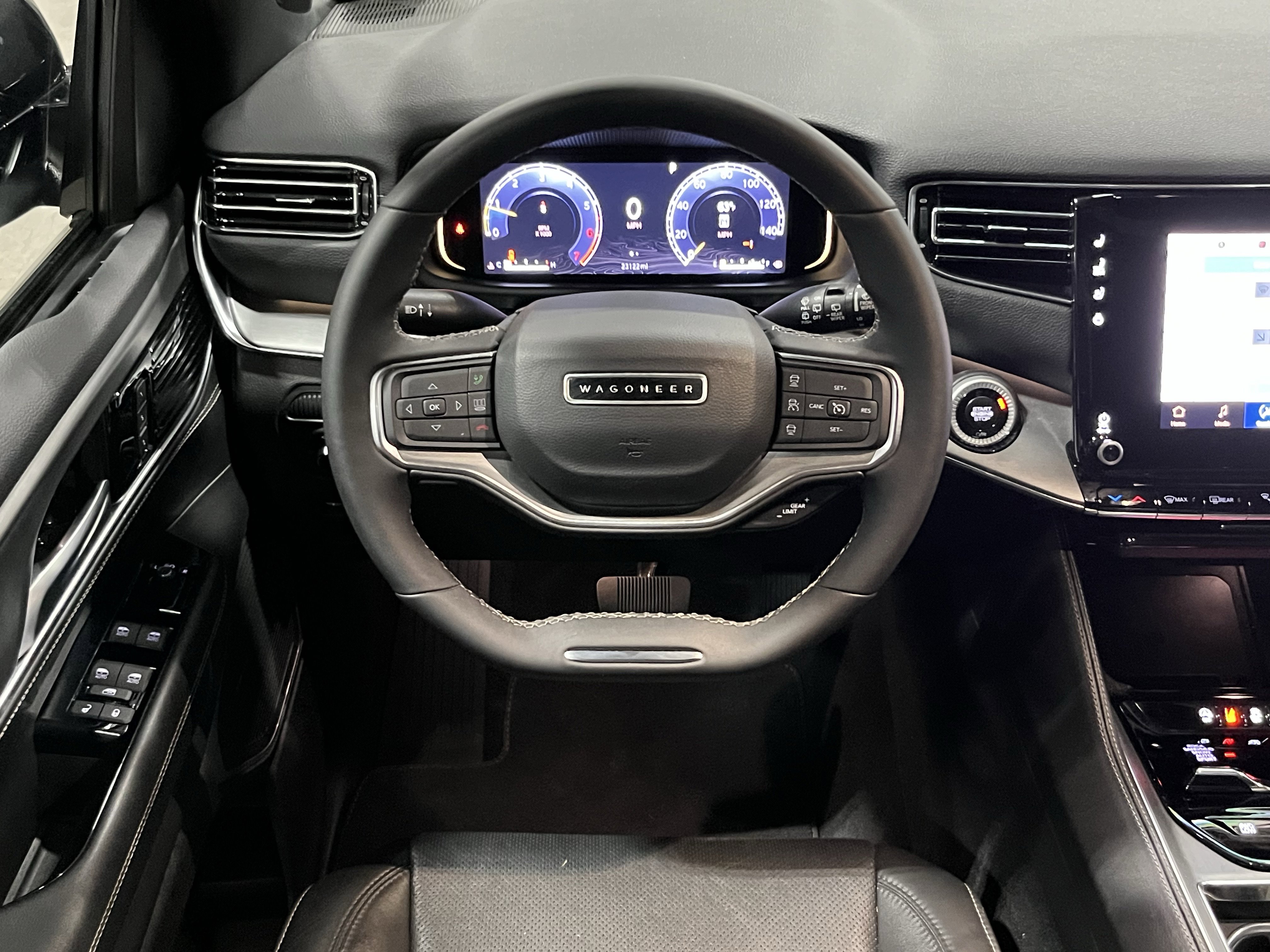 Used 2024 Jeep Wagoneer Series II w/ Convenience Group I image 13