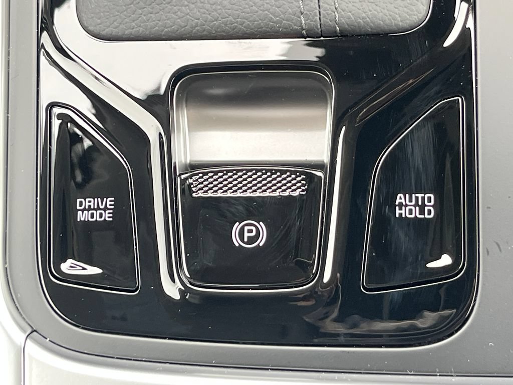 New 2026 Kia Carnival SX w/ SX Dark Edition Package FWD image 37