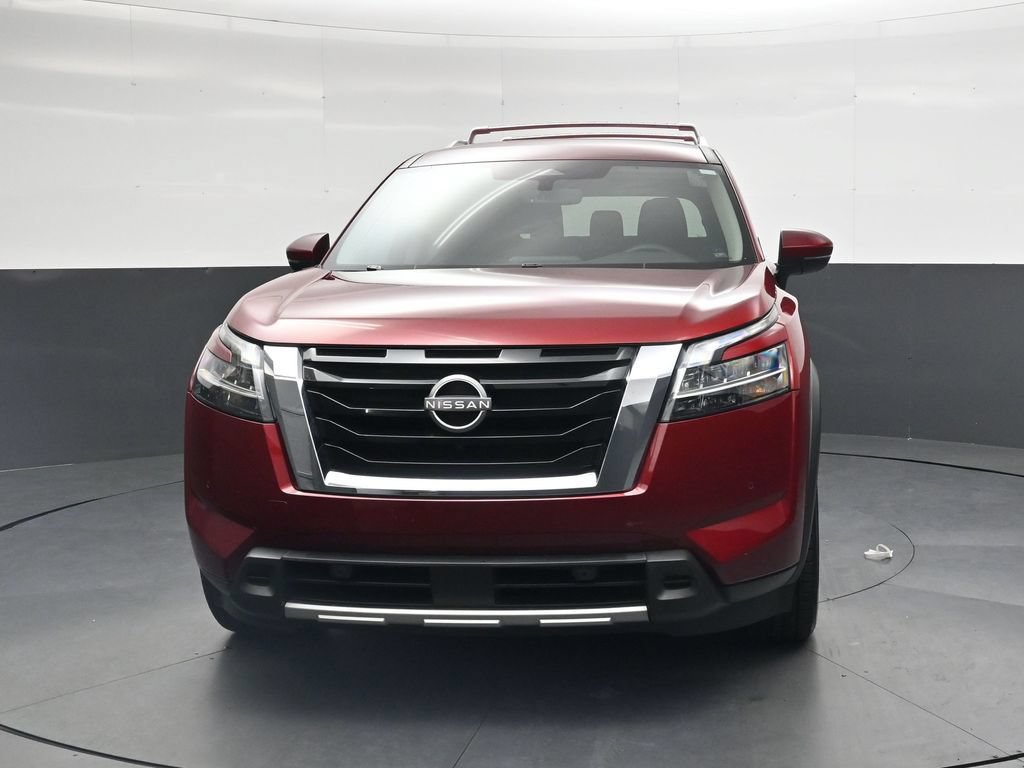 Used 2023 Nissan Pathfinder SL FWD image 13